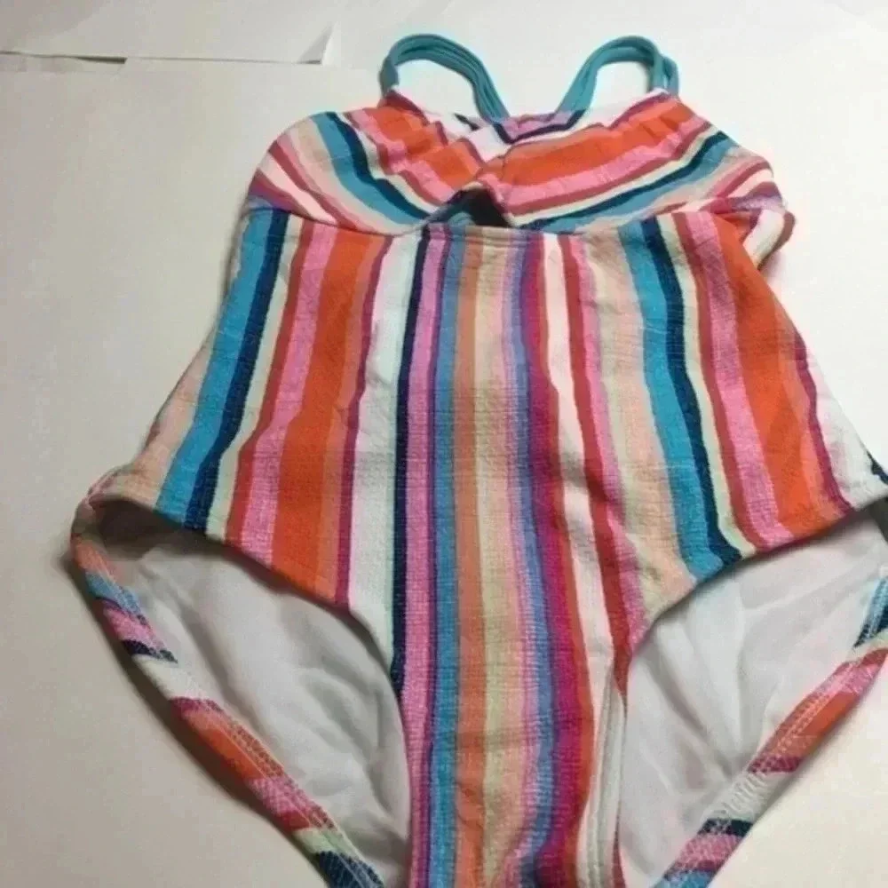 art class swim wear gurls M